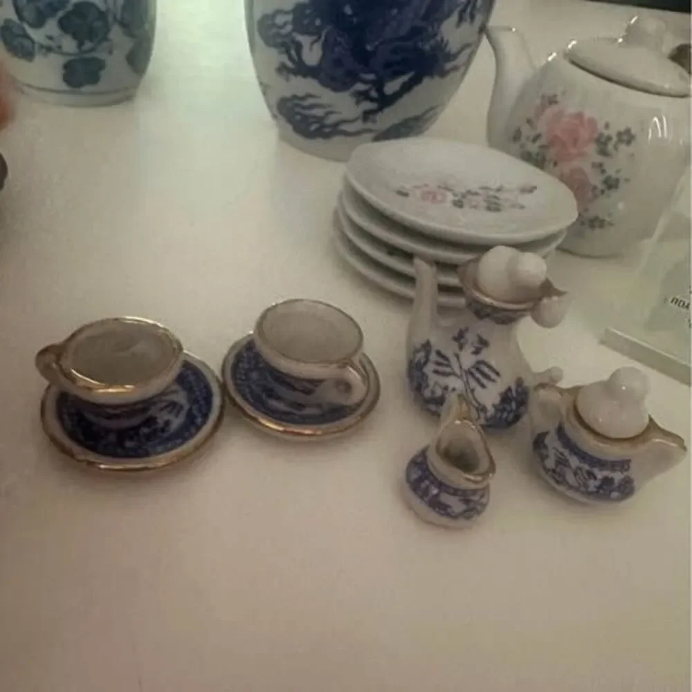 Old kitchenware